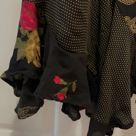 Vintage 100% Silk Chicos Design Elegant Black and Gold Paisley Skirt, size L16 - Picture 5 of 7